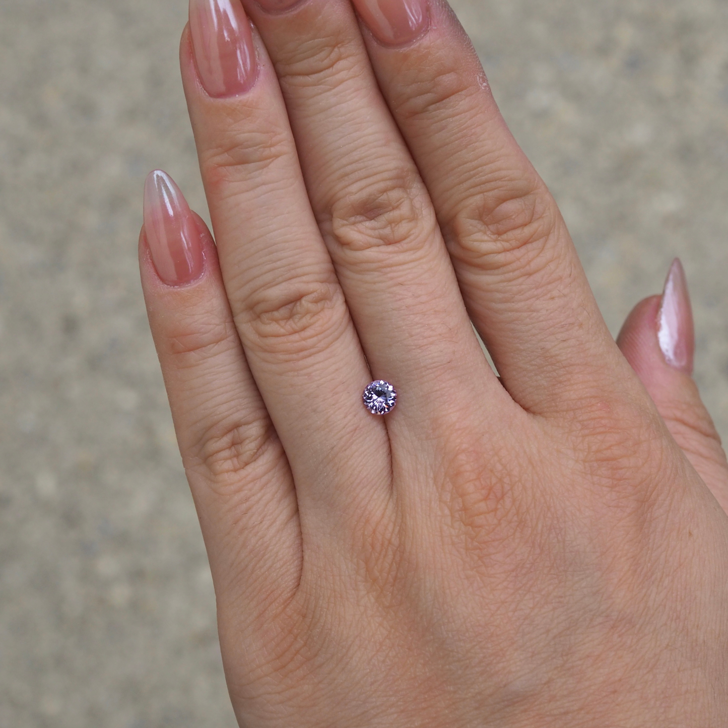 0.52ct Lavender Round Spinel