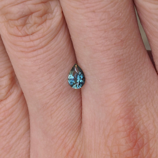 0.53ct Pear Cut Sapphire