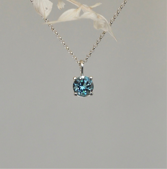 Build Your Own Solitaire Pendant • Sterling Silver