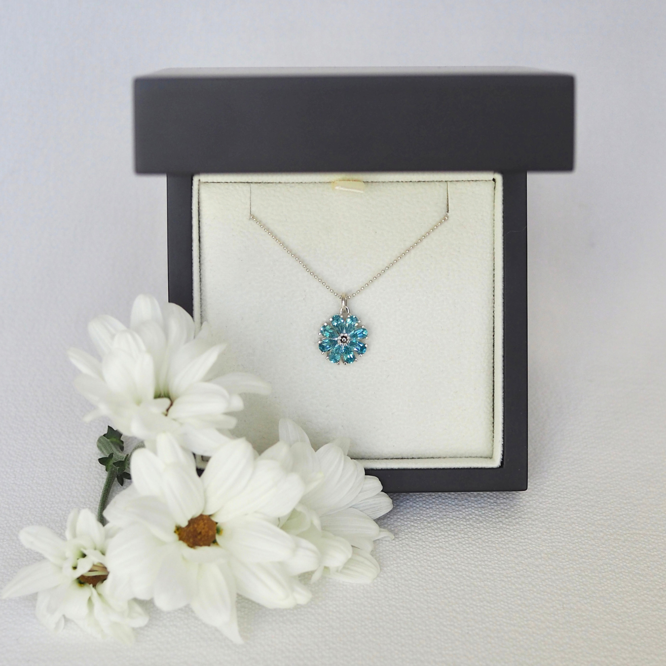 Blue Day's Eye Pendant • Sterling Silver