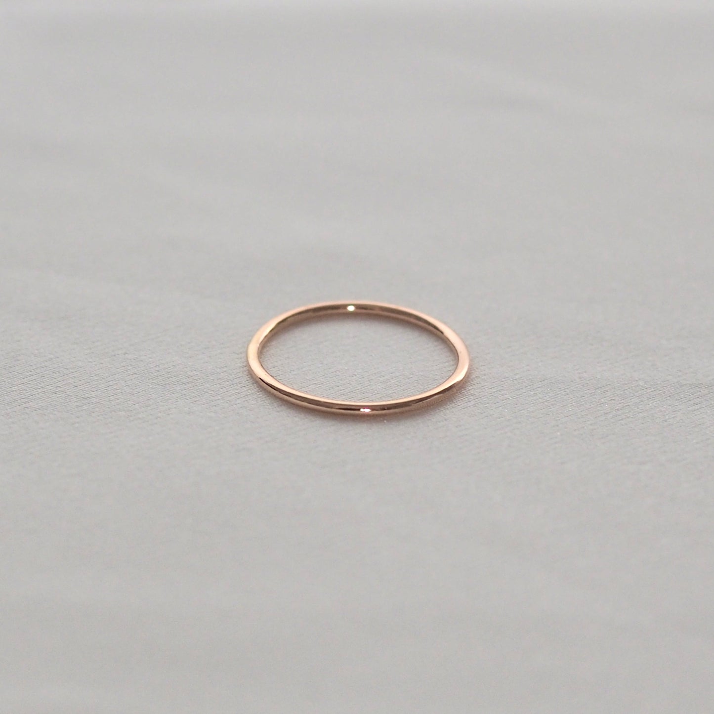 14K 1.3mm Rounded Band