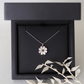 White Day's Eye Pendant