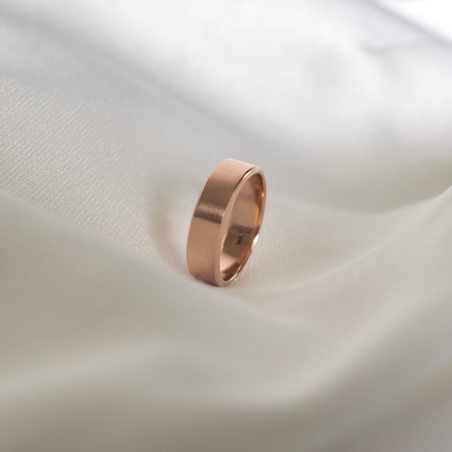 Beveled Edge Ring Band